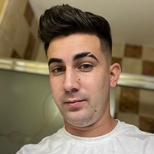 Meet your Posher, Jonathan